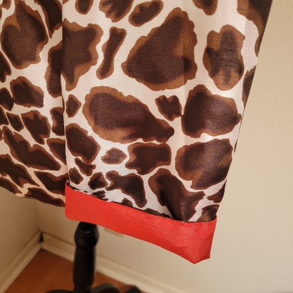 Chico's Giraffe Print Jacket With Orange Lining - Picture 5 of 6